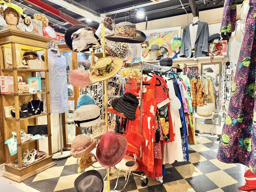 Vintage hats and clothing at Picker Joe's Antique Mall in Savannah, GA